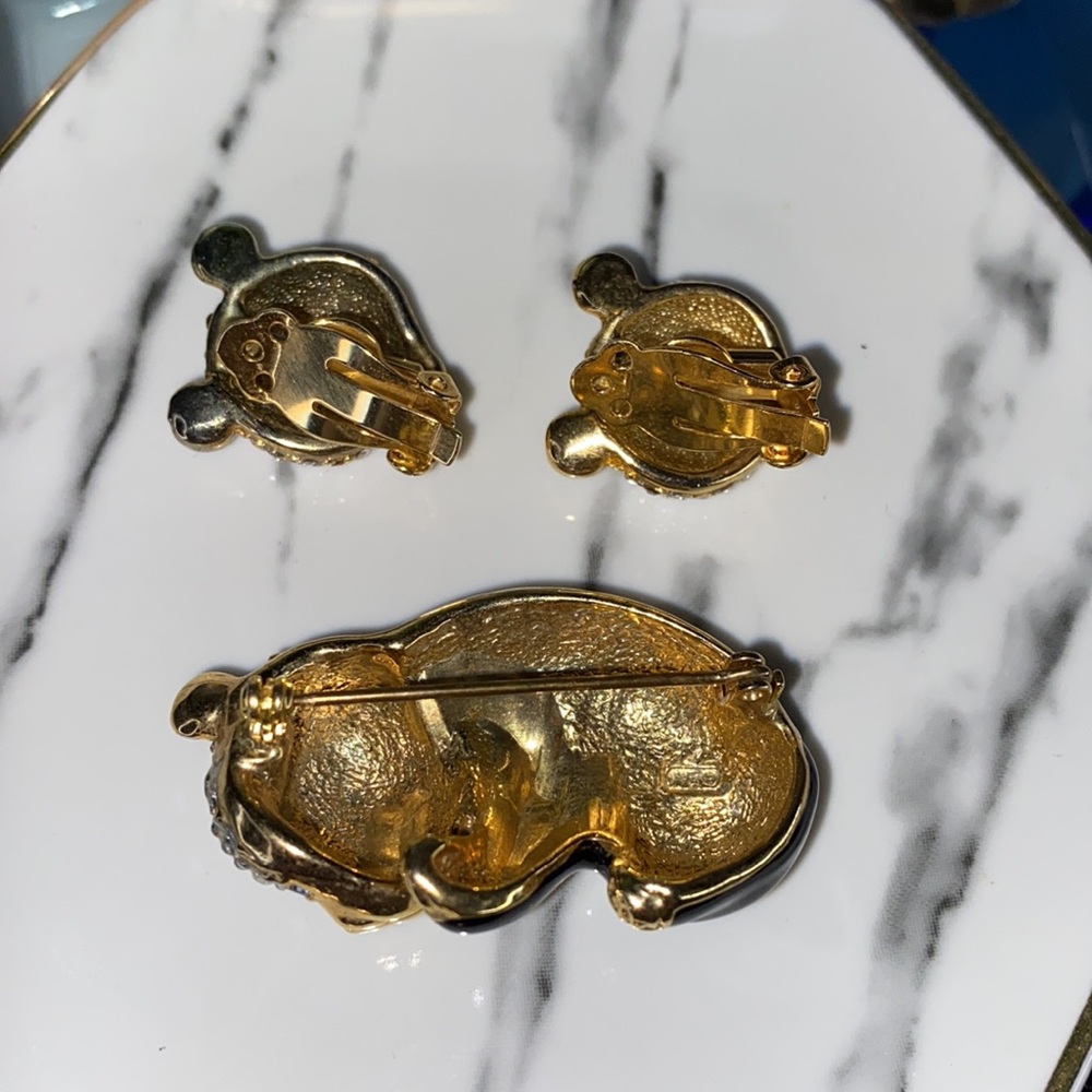 Vintage Panda Brooch and earring - Picture 4 of 4